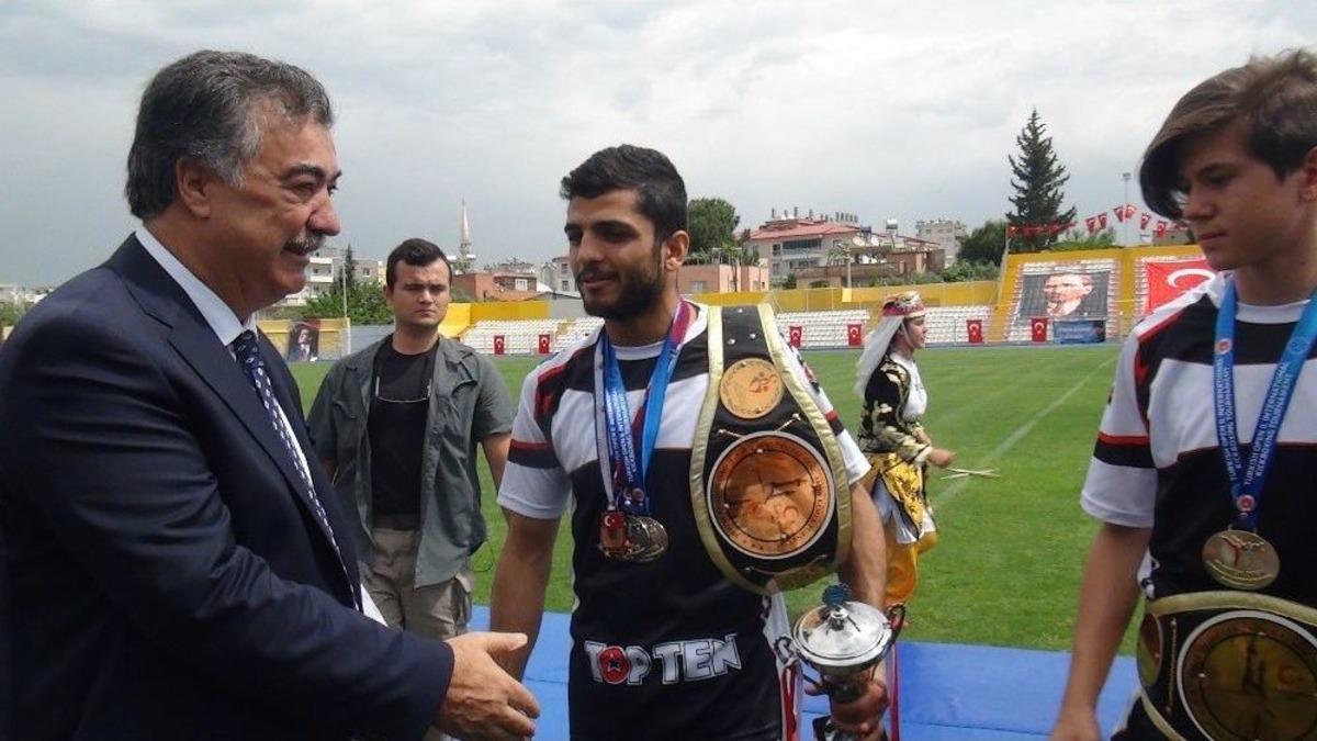 Osmaniye&rsquo;de 19 Mayıs Coşku İle Kutlandı