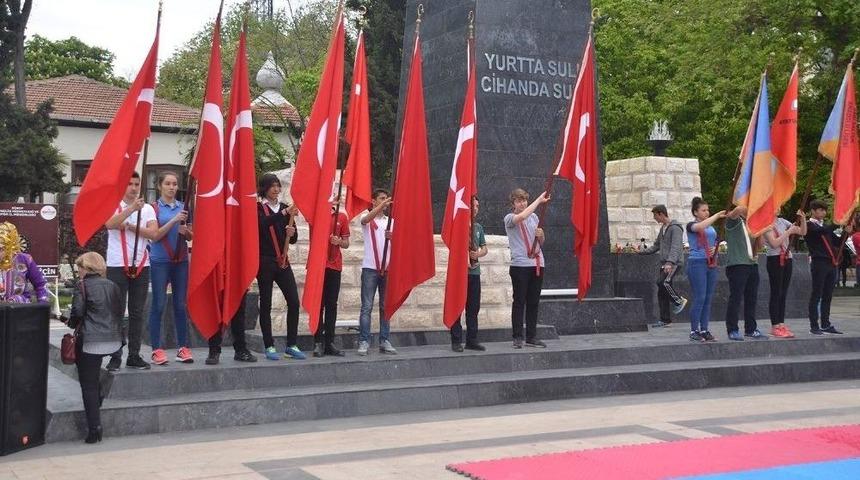 Sinop&rsquo;ta 19 Mayıs Coşkusu