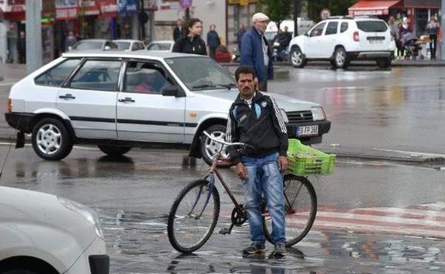 Sivas'ta 19 Mayıs Törenle Kutlandı (2)