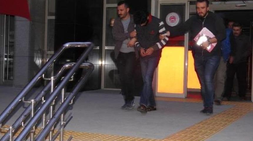 &Ccedil;orum'da Deaş'lı Tutuklandı