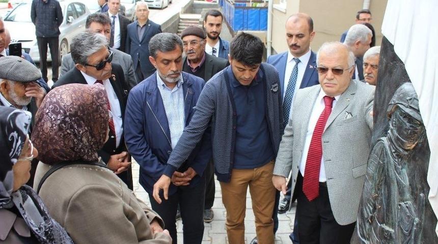 Şehitlik Anıtı T&ouml;renle A&ccedil;ıldı