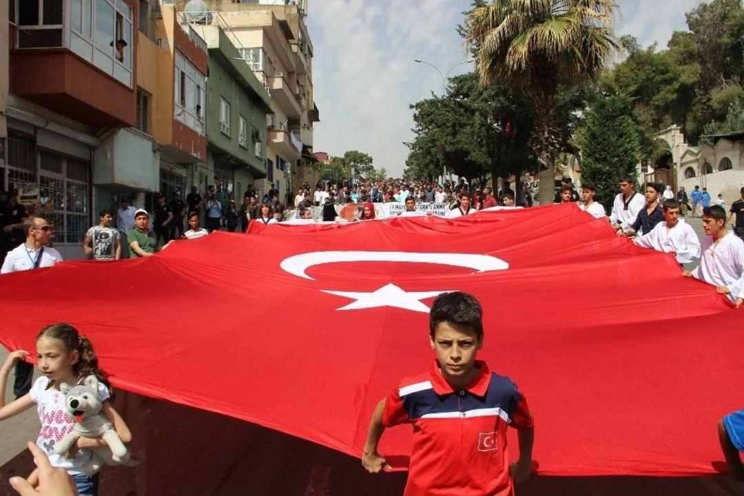 Şanlıurfa&rsquo;da 19 Mayıs Coşkusu
