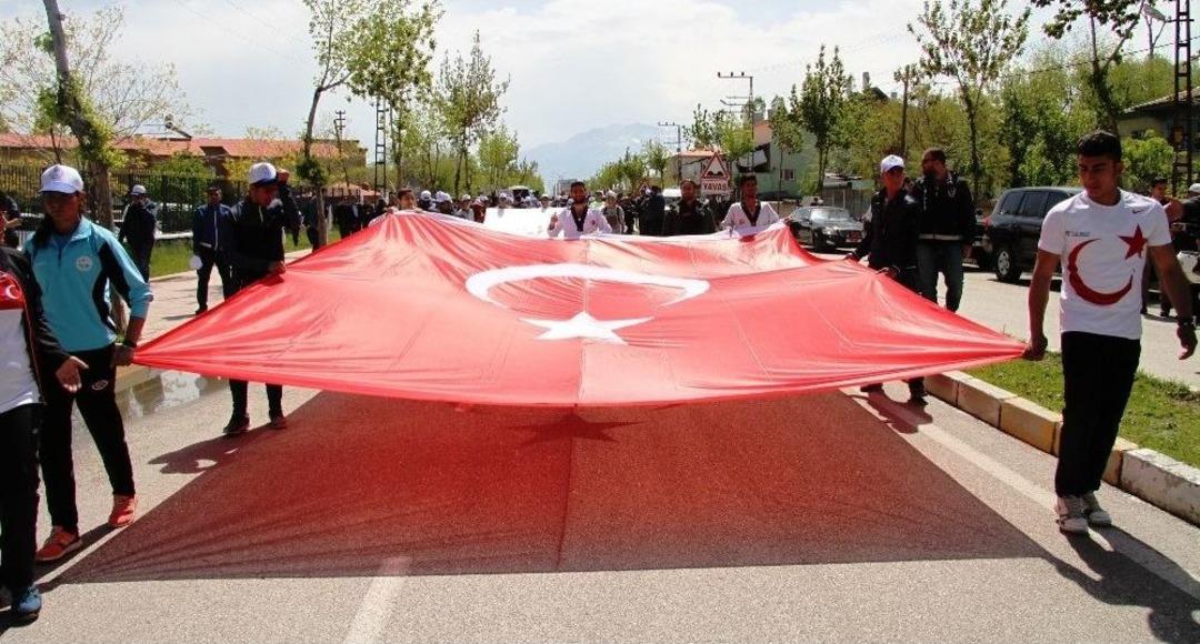 19 Mayıs Atat&uuml;rk&rsquo;&uuml; Anma, Gen&ccedil;lik Ve Spor Bayramı