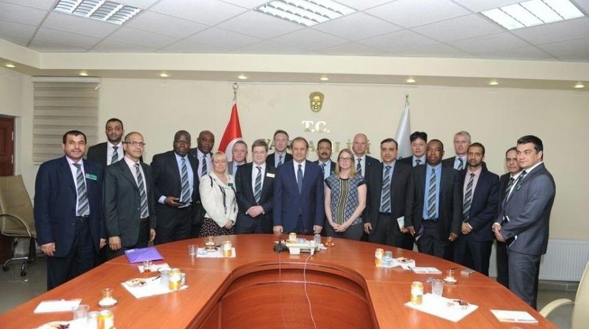 Vali Taşyapan Rcds Heyetini Kabul Etti