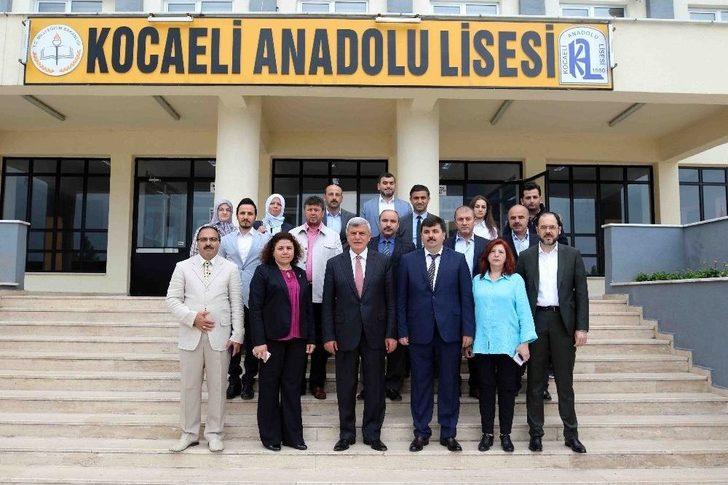 Başkan Karaosmanoğlu: "çocuklar Okulda Değil Hayatta Birinci Olsun" G3