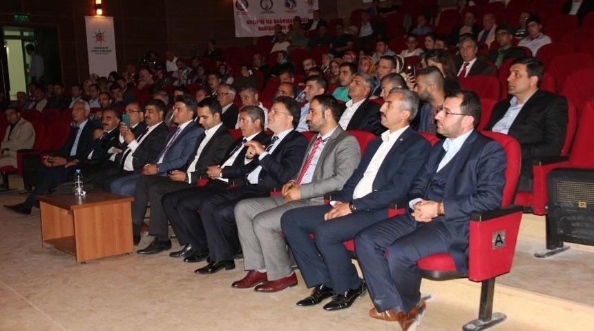 Elazığ&rsquo;da &rsquo;kardeşlik Sınır Tanımaz&rsquo; Konferansı