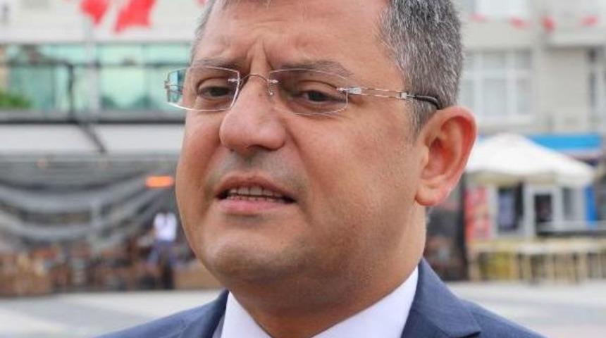 Chp'li &Ouml;zel: Fethullah G&uuml;len Zil Takıp Oynuyordur