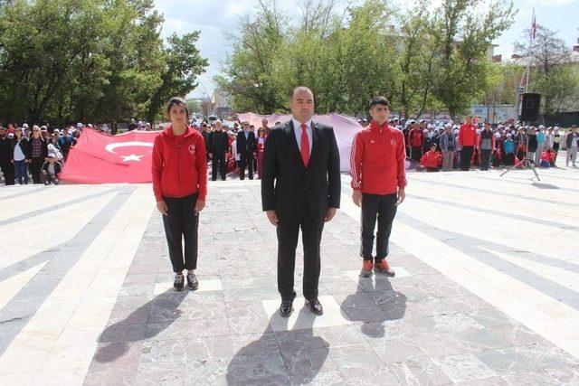 Ağrı&rsquo;da 19 Mayıs Coşkuyla Kutlandı 1