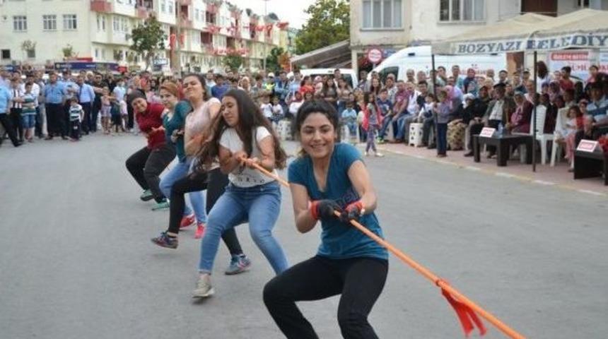 Bozyazı&rsquo;da 19 Mayıs Coşkusu