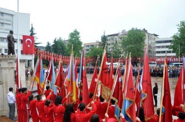 Trabzon'da 19 Mayıs Kutlandı