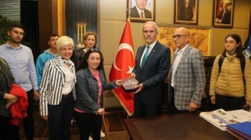 Beyazay&rsquo;dan Teşekk&uuml;r Ziyareti