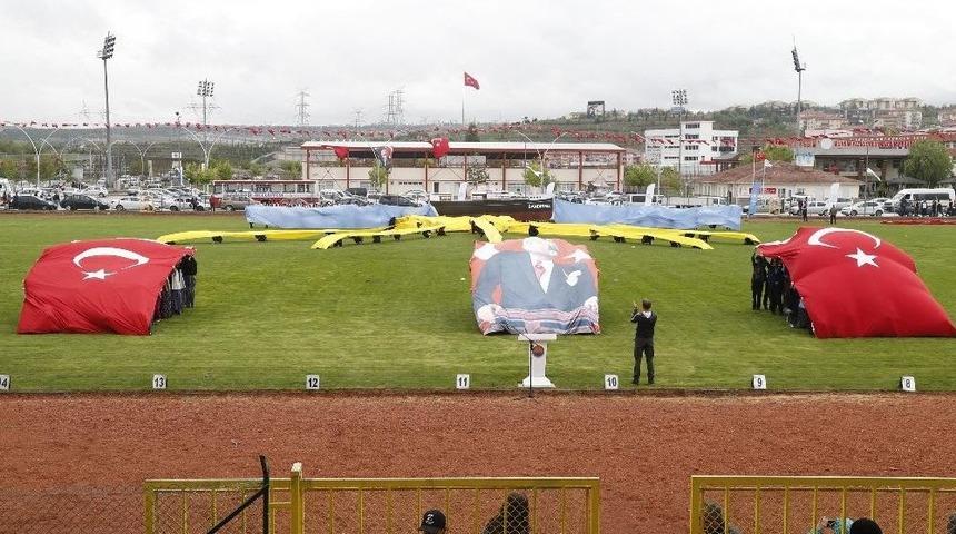 G&ouml;lbaşı&rsquo;nda 19 Mayıs Coşkusu