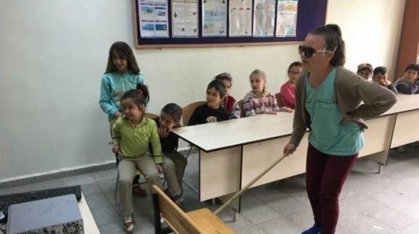 Kaynarca&rsquo;da Engelliler İ&ccedil;in Empati Yaptılar