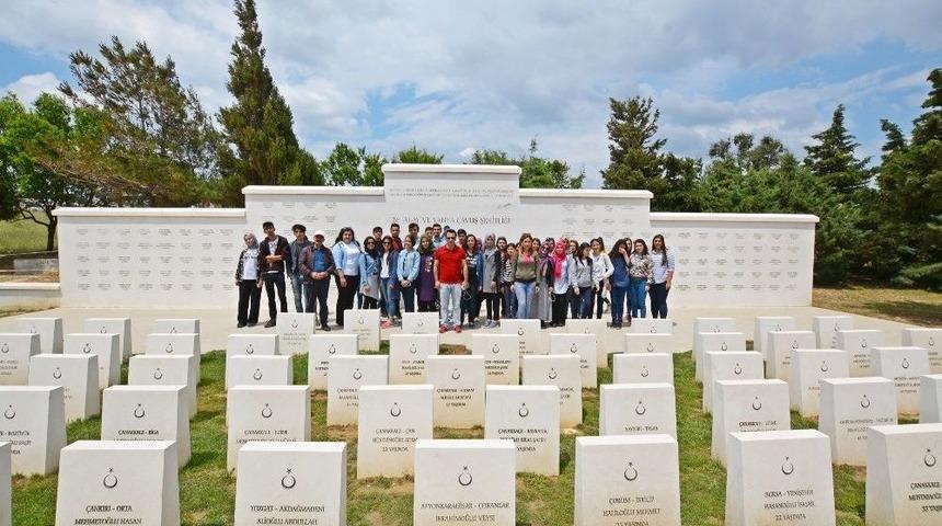 Lise Son Sınıf &Ouml;ğrencileri &Ccedil;anakkale&rsquo;de