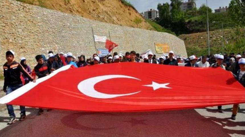 Bitlis'te 19 Mayıs T&ouml;renle Kutlandı