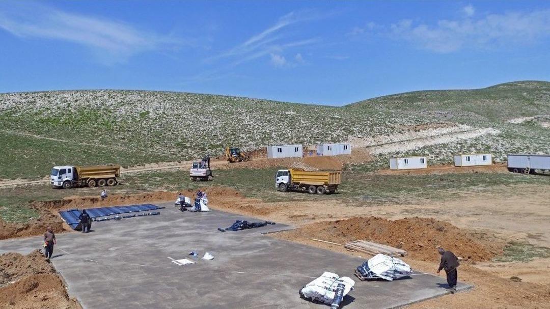 Kayak Merkezi İ&ccedil;in İlk Kazma Vuruldu