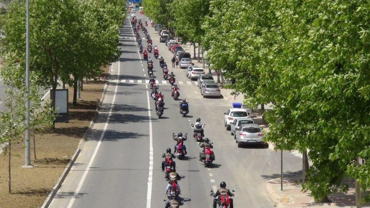 Motor Kul&uuml;plerinden Şehit Aileleri Ve Gaziler İ&ccedil;in Anlamlı Etkinlik