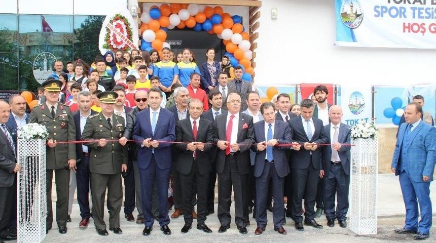 Tokat&rsquo;ta Gen&ccedil;lere Bayram Hediyesi