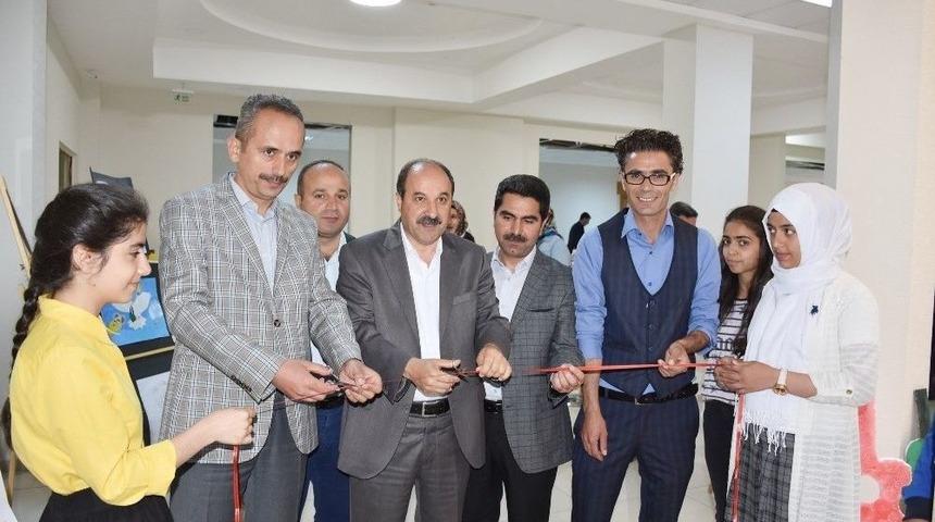 &Ouml;ğrencilerin Hazırladığı Resim Sergisi A&ccedil;ıldı