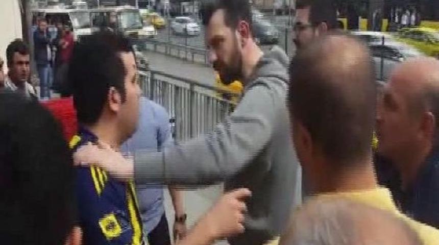 Şirinevler'de 2 Yunan Taraftara Saldırı