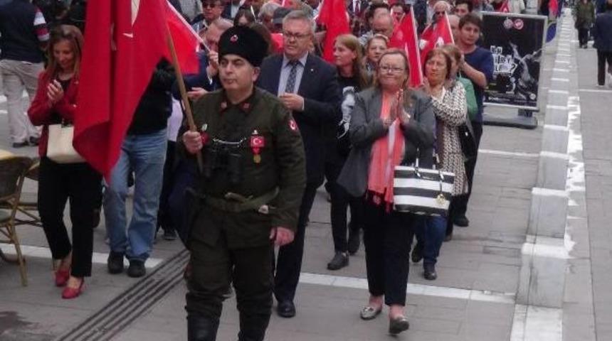 Uşak'ta Alternatif 19 Mayıs Kutlaması