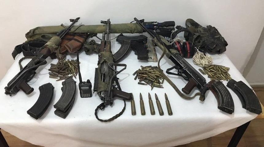 &Ouml;ld&uuml;r&uuml;len 3 Ter&ouml;ristten &Ccedil;ok Sayıda M&uuml;himmat &Ccedil;ıktı