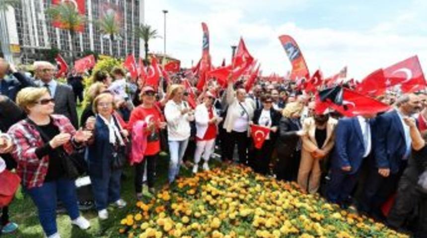 19 Mayıs&rsquo;a "halk Kutlaması"