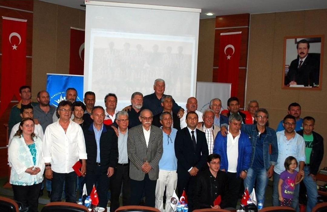 Yeni Salihlispor&rsquo;un Efsaneleri, 31 Yıl Sonra Buluştu