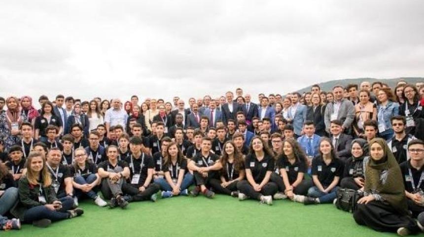 Gen&ccedil; Mucitlerin Buluşları Hayranlık Uyandırdı