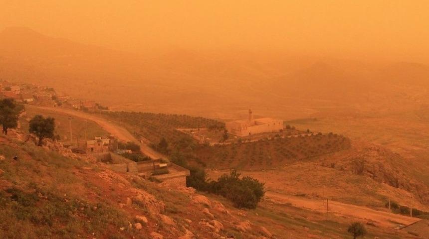 Mardin Toz Bulutu Altında
