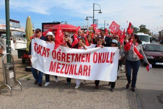 Tokat Öğretmen Okulu Mezunları Ayvalıkta Buluştu