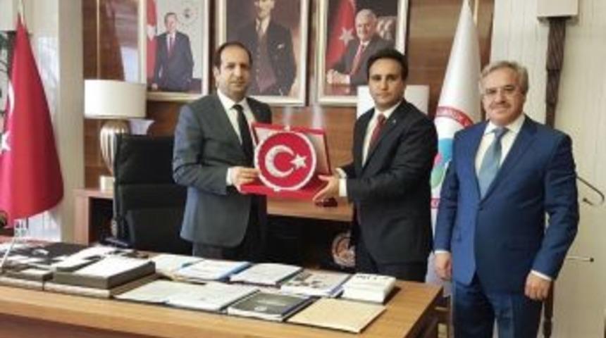 Kaymakam D&uuml;ndar&rsquo;dan &Ccedil;illi Sınır Kapısı İ&ccedil;in Girişim