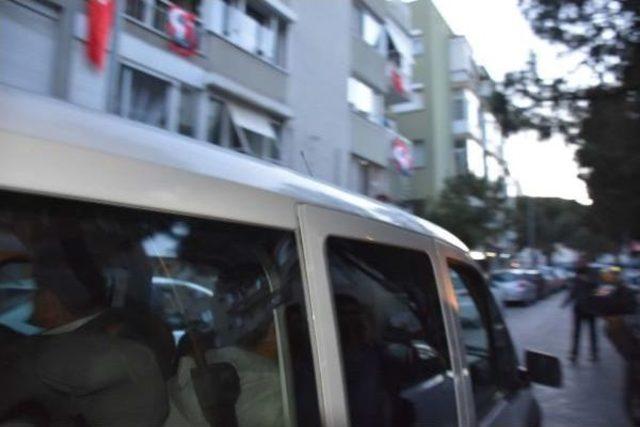 Sözcü Gazetesi İzmir Muhabiri Gökmen Ulu Gözaltına Alındı (2)