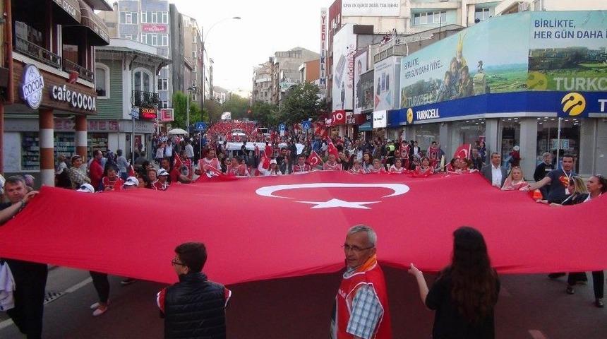 Tekirdağ&rsquo;da Dev 19 Mayıs Y&uuml;r&uuml;y&uuml;ş&uuml;