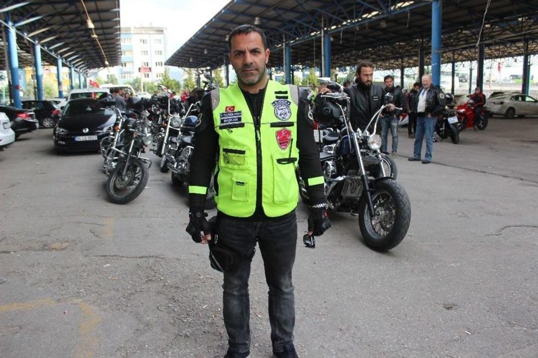 Y&uuml;zlerce Motor Tutkunu 19 Mayıs İ&ccedil;in Buluştu