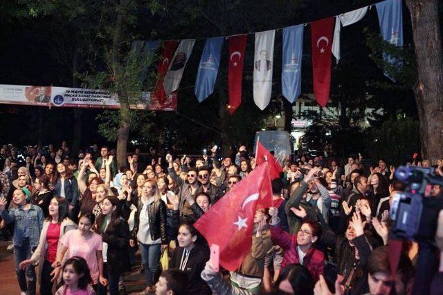 Şişli&rsquo;de 19 Mayıs Coşkusu 1