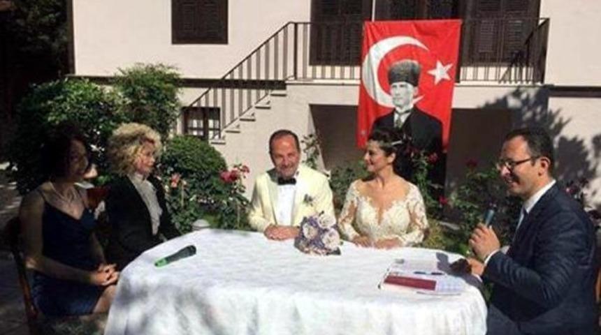 Edirne Belediye Başkanı G&uuml;rkan, Selanik'te Evlendi