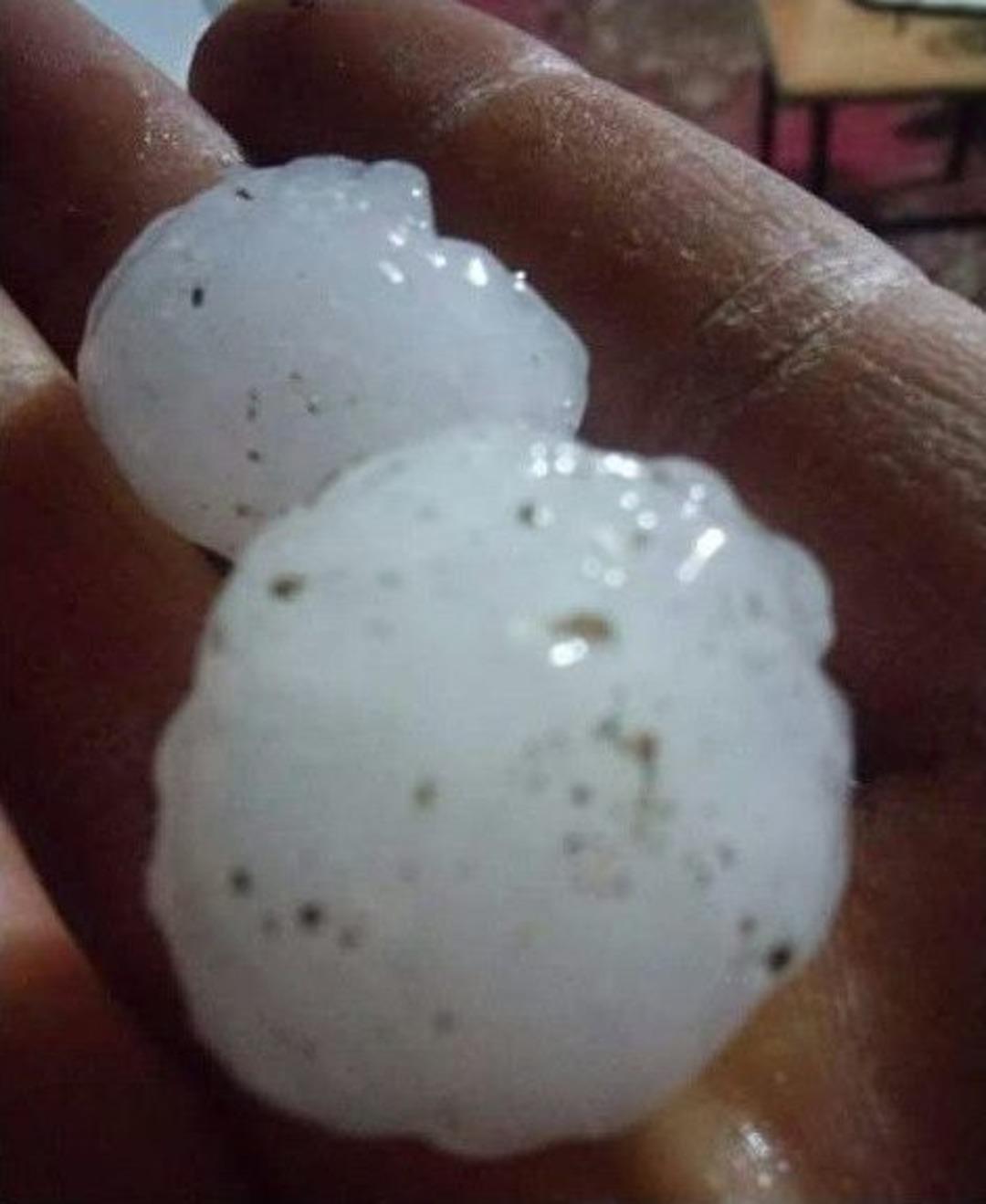 Elazığ&rsquo;da Dolu Etkili Oldu