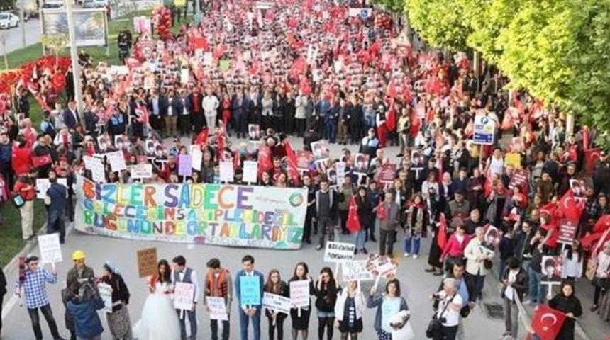Bursa&rsquo;Da 19 Mayıs Coşkusu