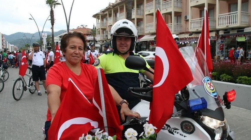 Marmaris Belediyesi Bisiklet Yolu Halkın Hizmetine A&ccedil;ıldı