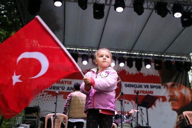 Yenimahalle’de Karadeniz Rüzgarı Esti