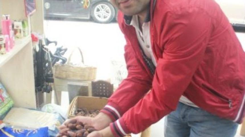 Zemzem Ve Hurma Tezgahlarda Yerini Aldı