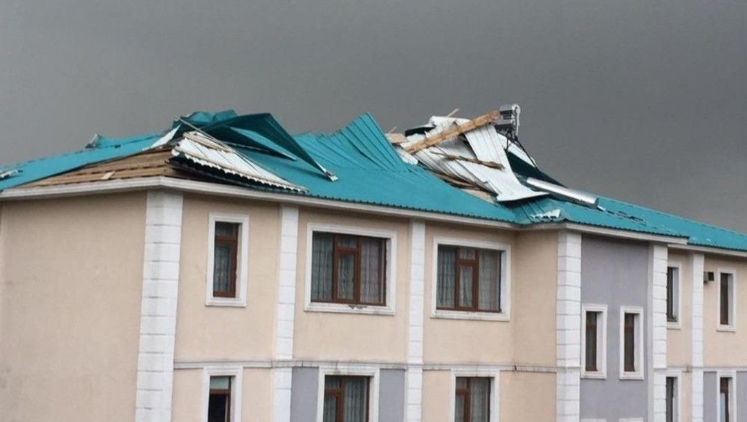 Tekman&rsquo;da Hortum &Ccedil;atıları U&ccedil;urdu