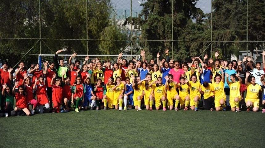 Karşıyaka Spora Ve Eğlenceye Doydu