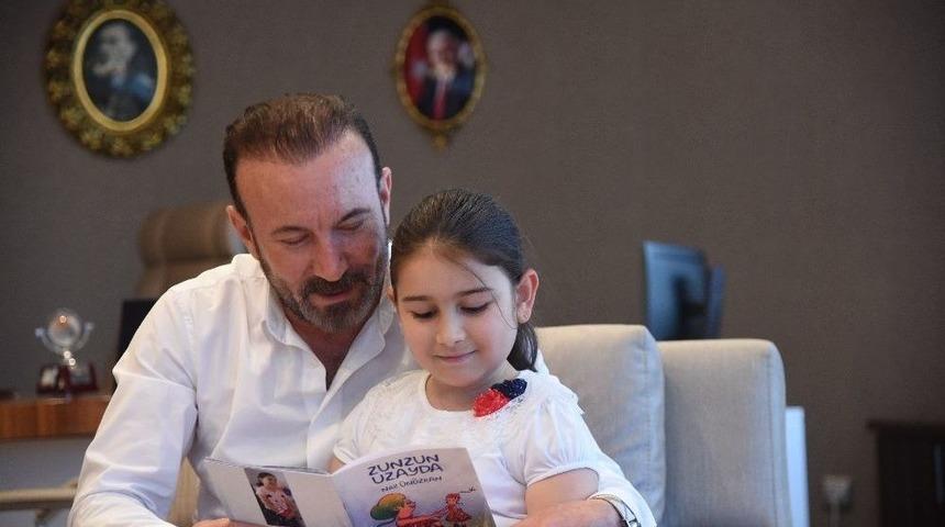 7 Yaşında Yazardan Başkan Doğan’a Ziyaret