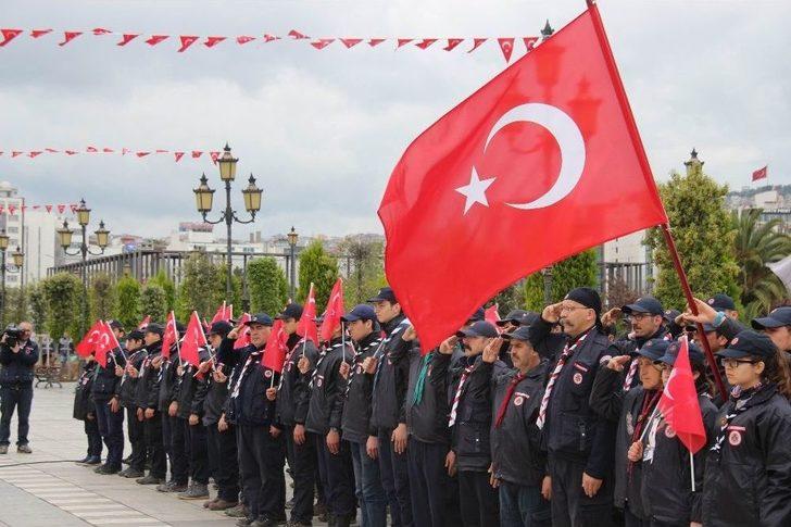 Atatürk’ü Temsil Eden Bayrak Karaya Çıktı G5