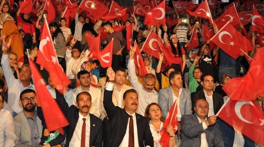 Toroslar Belediyesi, 19 Mayıs&rsquo;ı Konserle Kutladı