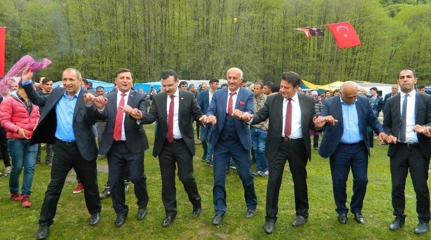 Posof’ta 19 Mayıs Halayı