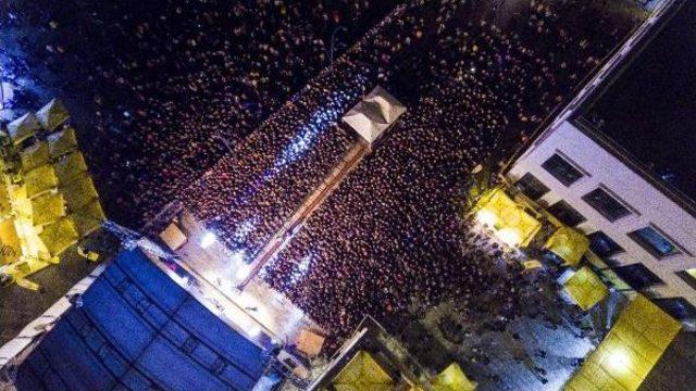 Samsun Gençlik Festivali Yağmur Engeli Tanımadı