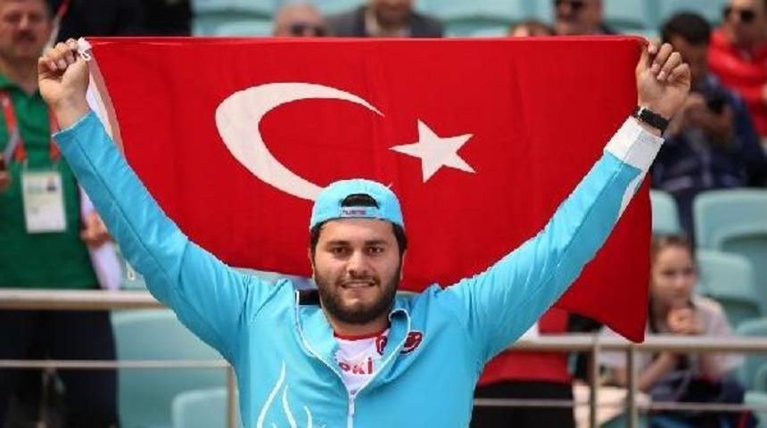 Atletizmde 2 Altın Madalya